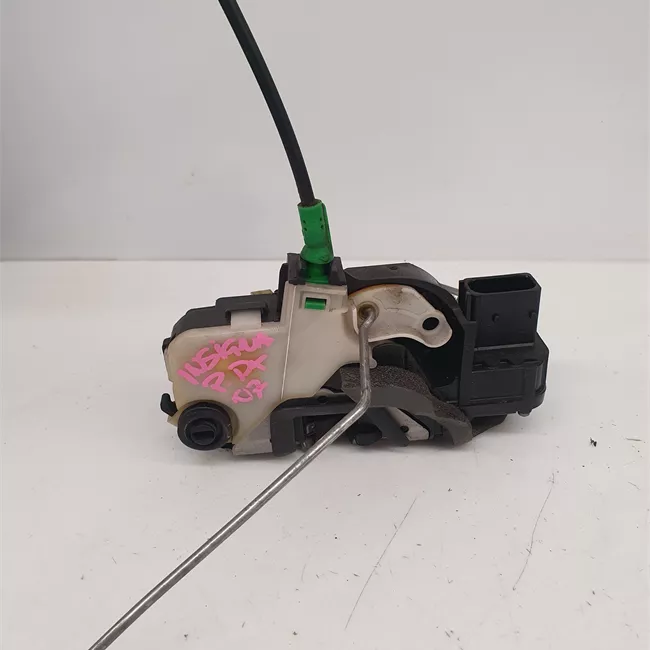 Serratura porta posteriore destra