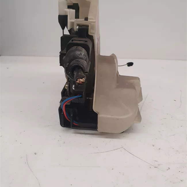 Serratura porta posteriore sinistra con dispositivo SAFE