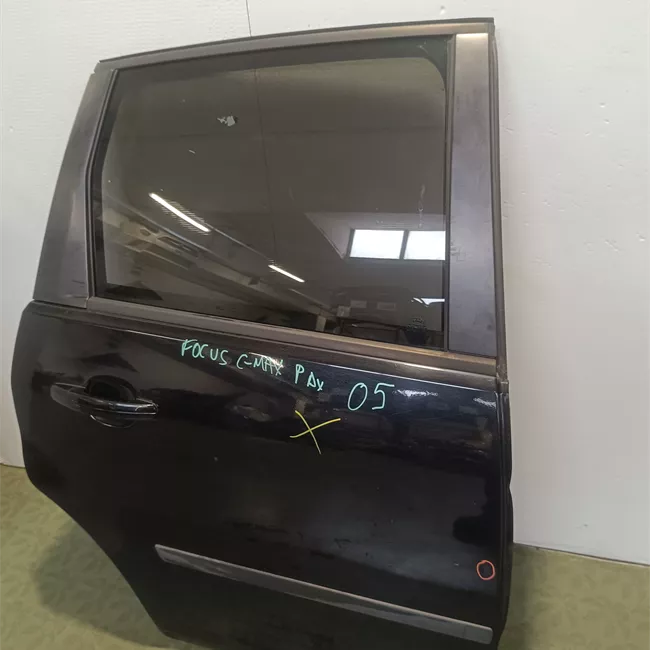 Porta posteriore destra