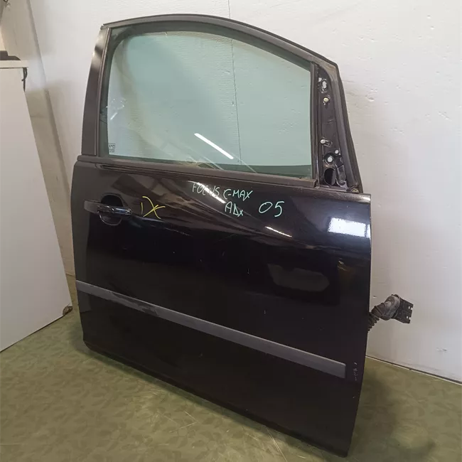 Porta anteriore destra