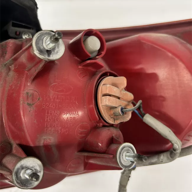 Fanale posteriore sinistro