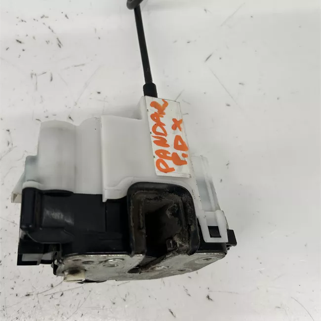 Serratura porta posteriore destra