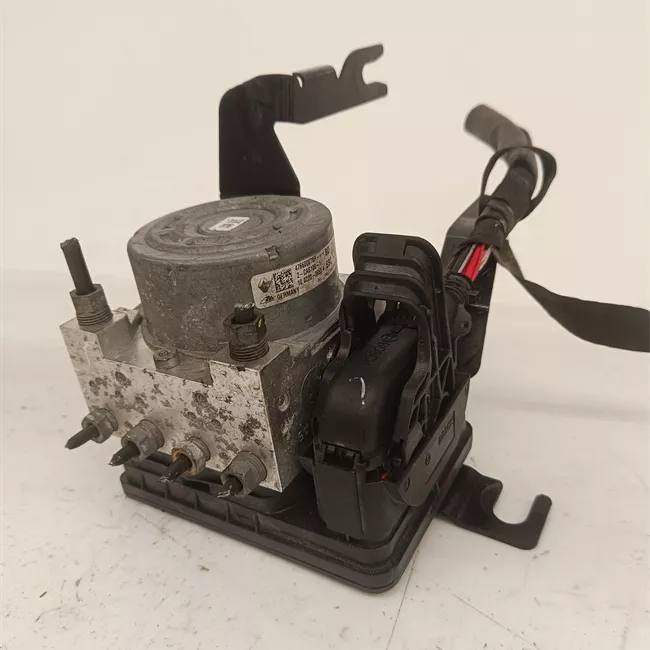 Aggregato ABS con controllo di traiettoria