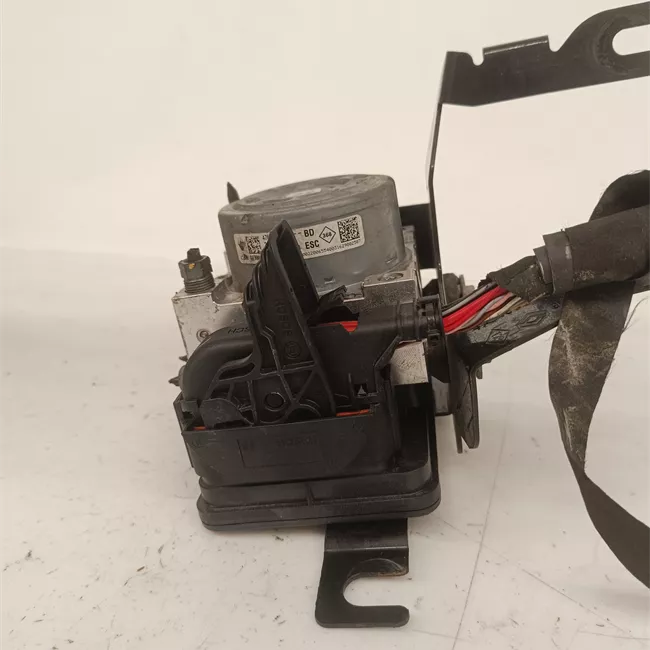 Aggregato ABS con controllo di traiettoria