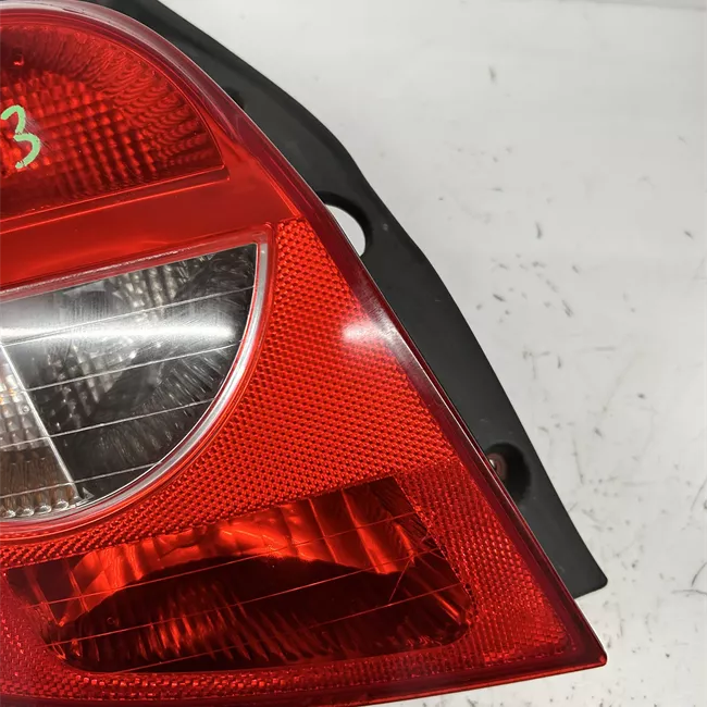 Fanale posteriore sinistro