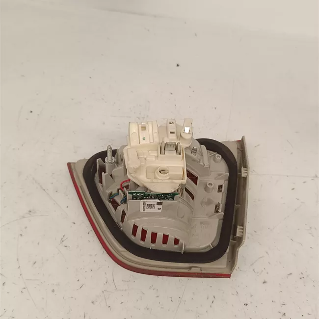 Fanale posteriore parte interno sinistro