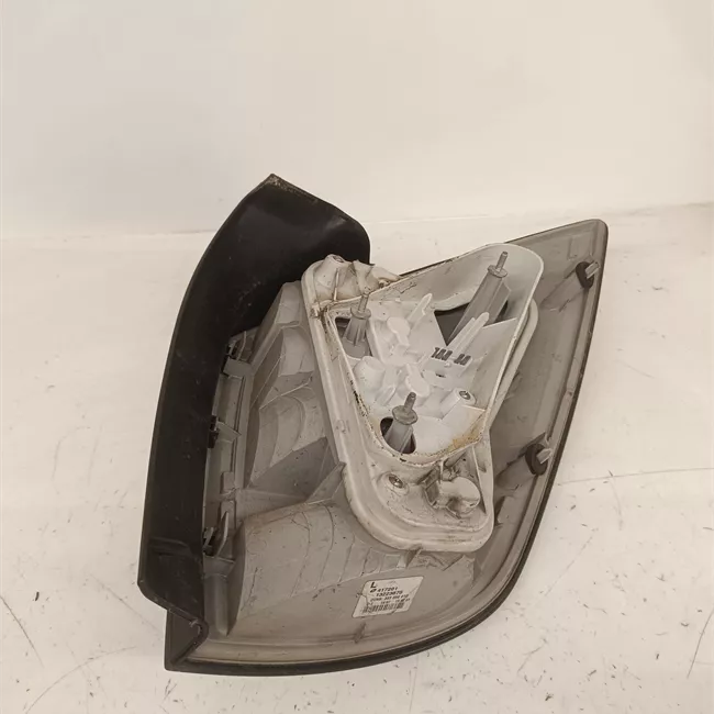 Fanale posteriore sinistro