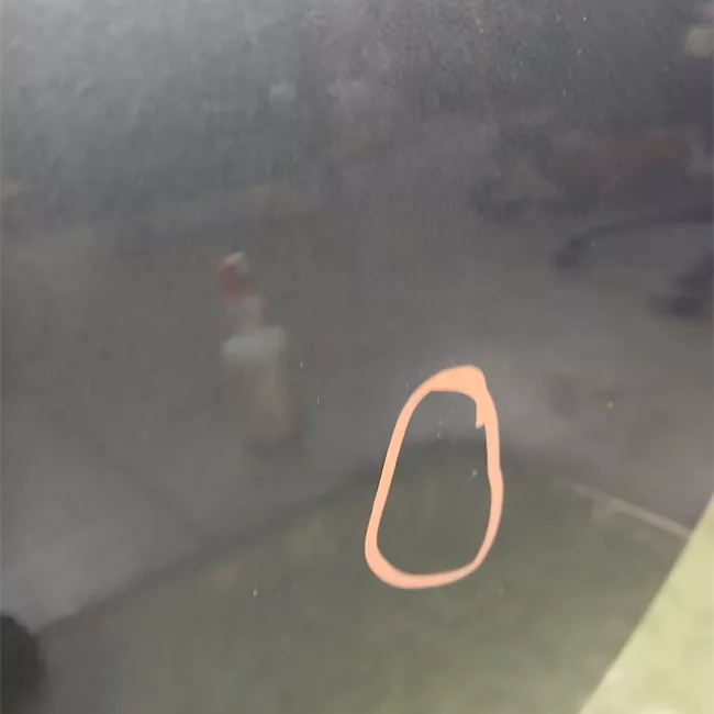 Porta anteriore destra