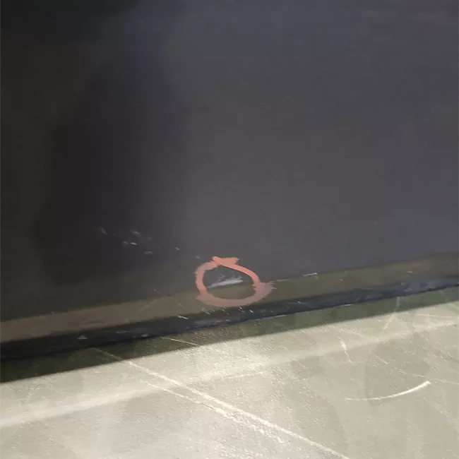 Porta anteriore destra