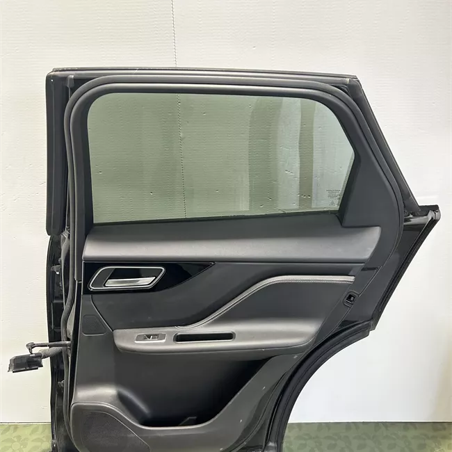 Porta posteriore destra