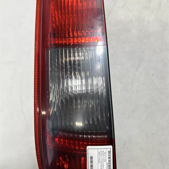 Fanale posteriore sinistro