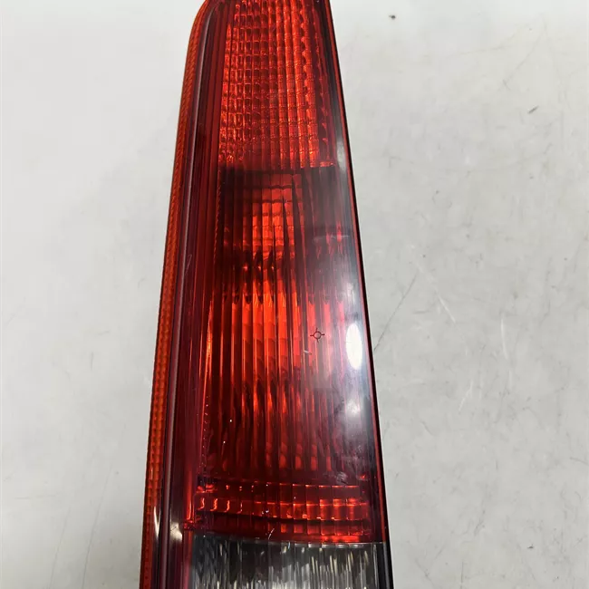 Fanale posteriore sinistro