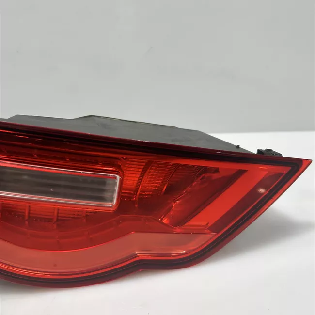 Fanale posteriore parte interno sinistro