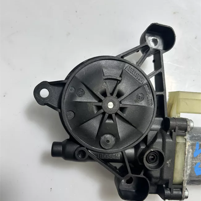 Motorino alzacristallo porta anteriore sinistro