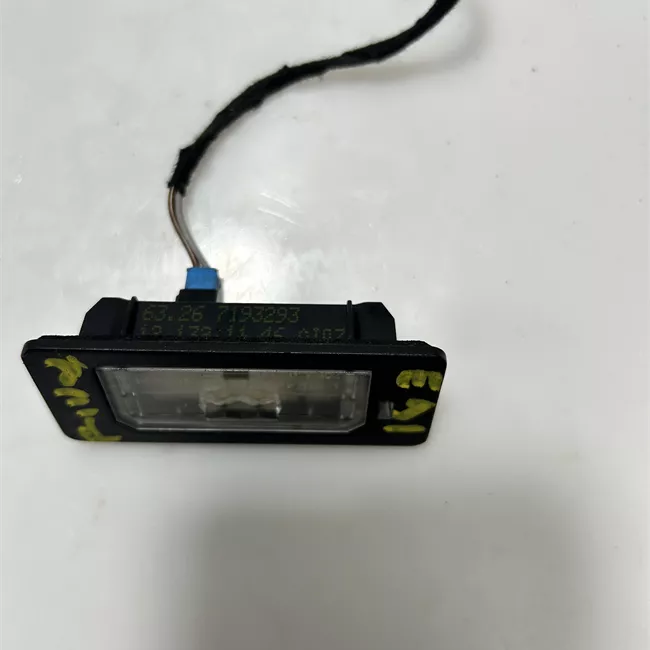 Fanalino targa sinistro Led