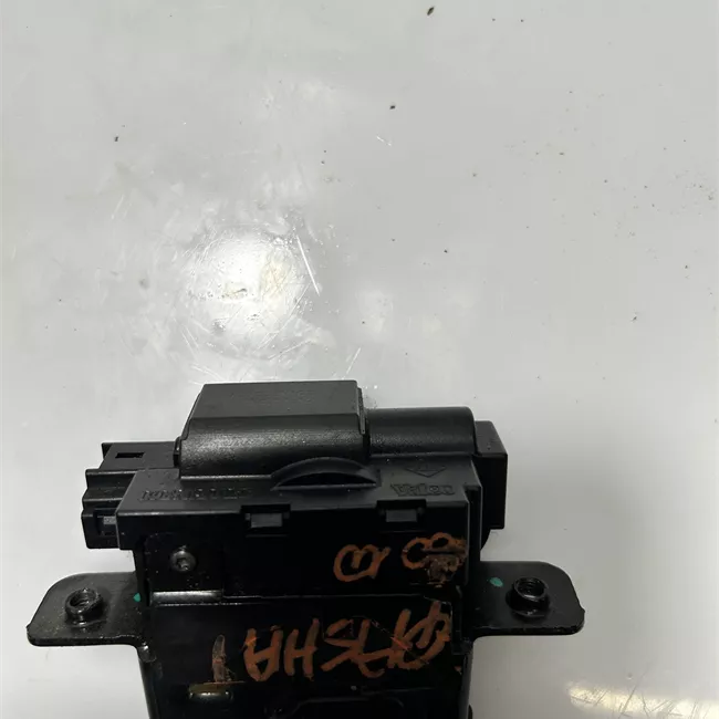 Serratura portello posteriore