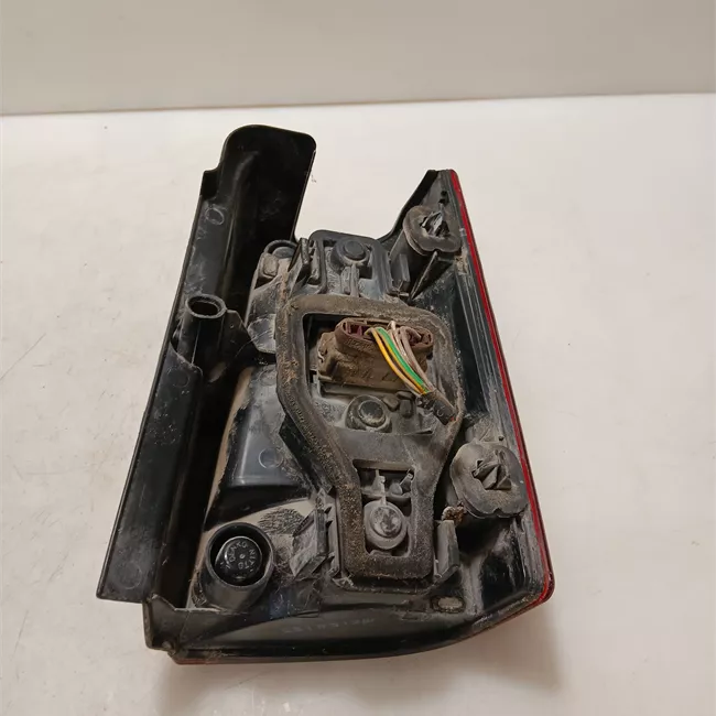 Fanale posteriore sinistro DAM 10535FV>