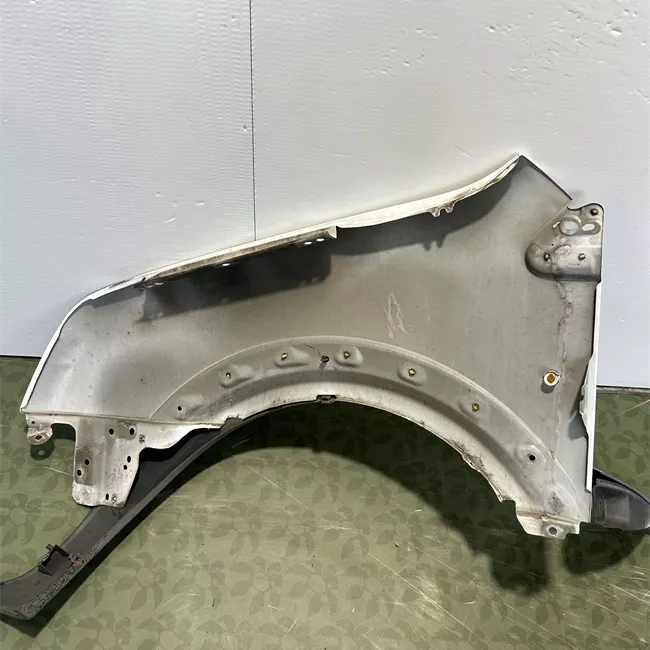 Parafango anteriore destro