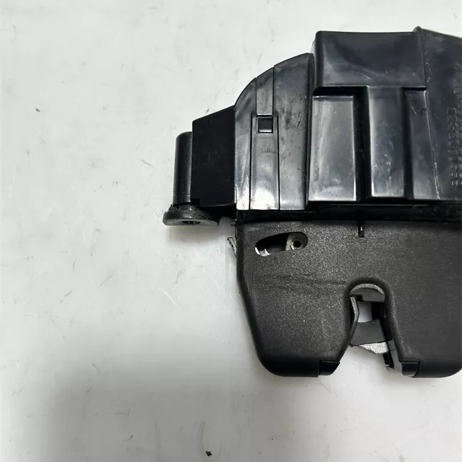 Serratura portello posteriore