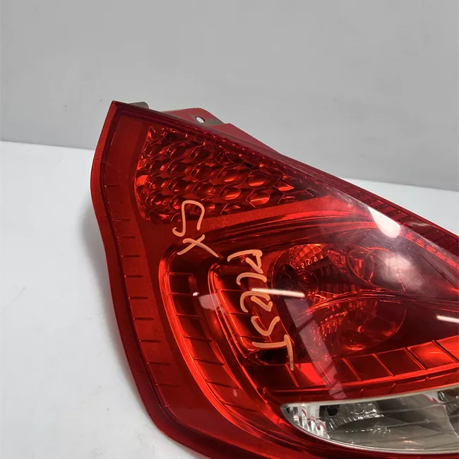 Fanale posteriore sinistro