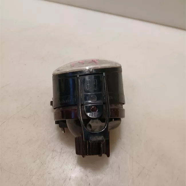 Proiettore fendinebbia sinistro