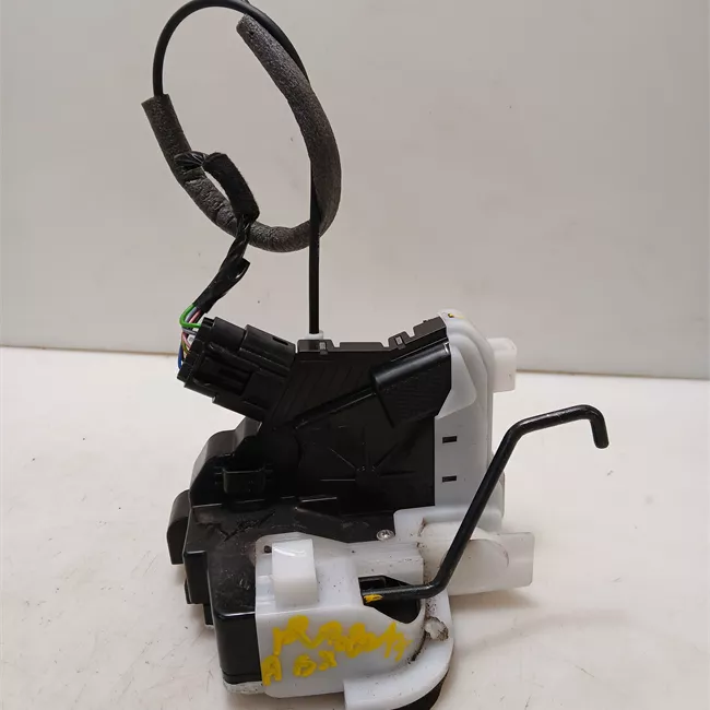 Serratura porta anteriore sinistra