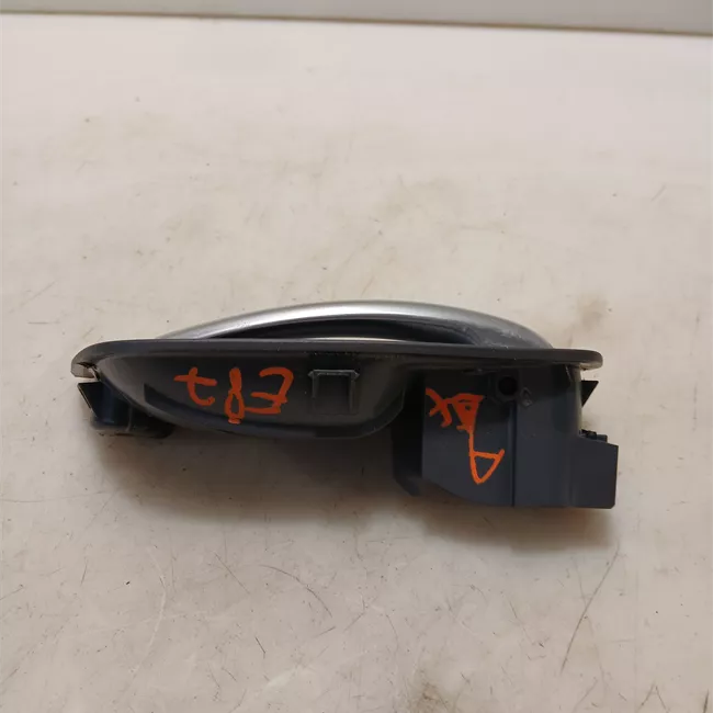 Maniglia interna apertura porta anteriore destra Grigio