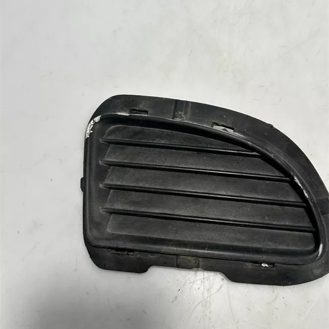 Griglia laterale paraurti anteriore destra