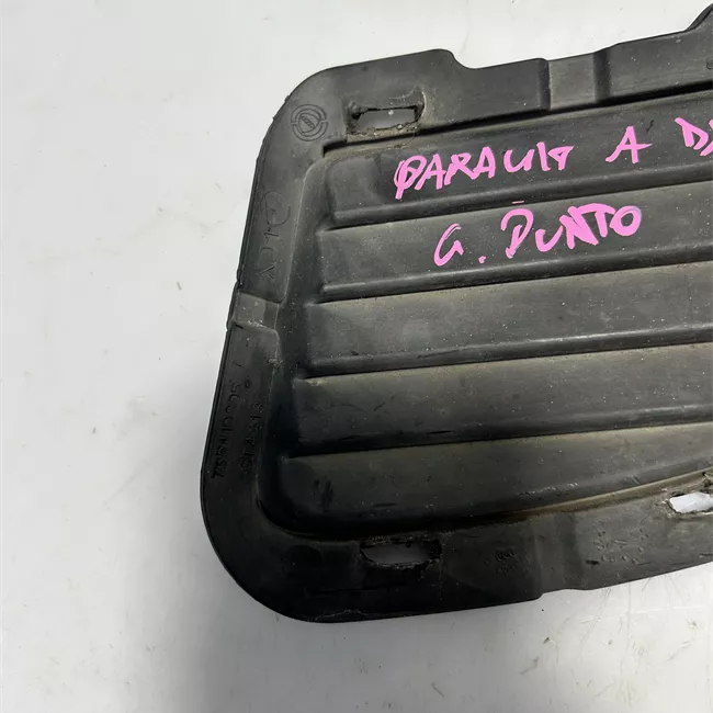 Griglia laterale paraurti anteriore destra