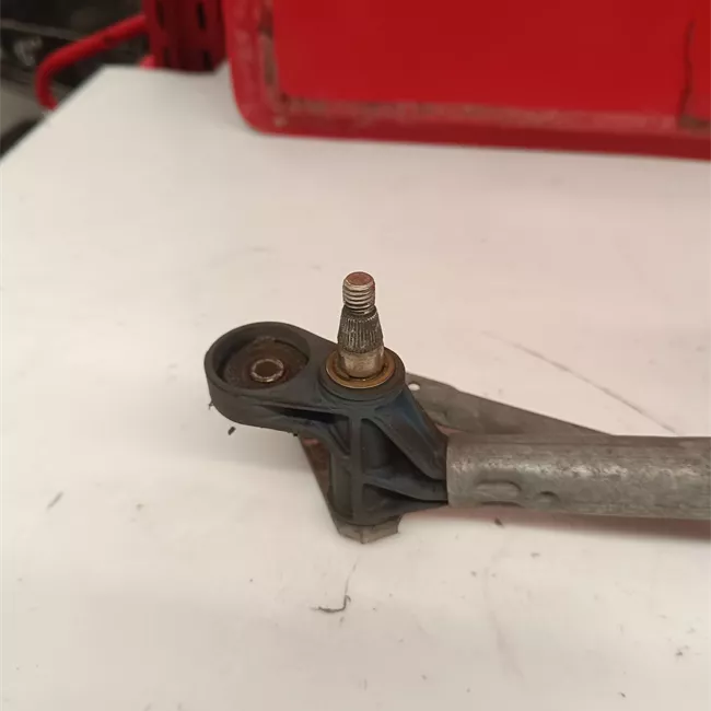 Motorino tergiparabrezza rotazionale ione