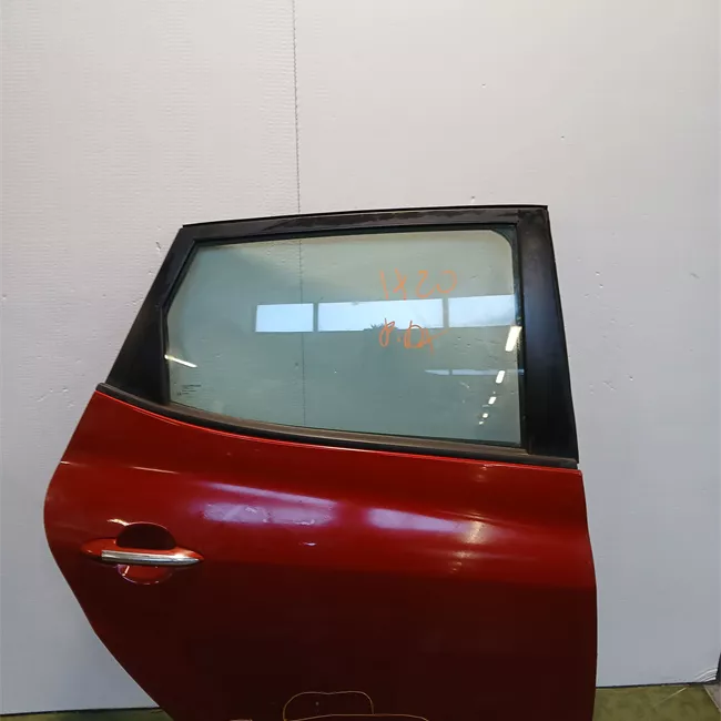 Porta posteriore destra