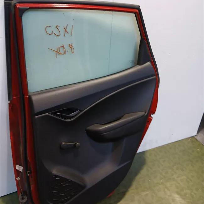 Porta posteriore destra