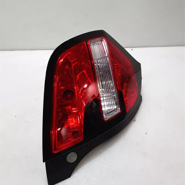 Fanale posteriore sinistro