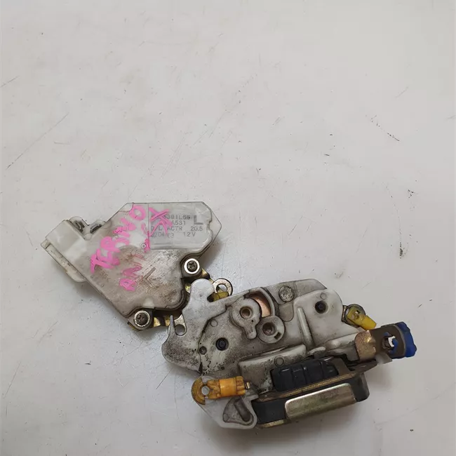 Serratura porta anteriore sinistra con attuatore porta