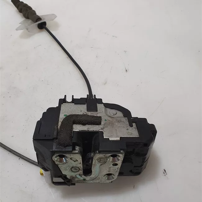 Serratura porta anteriore sinistra