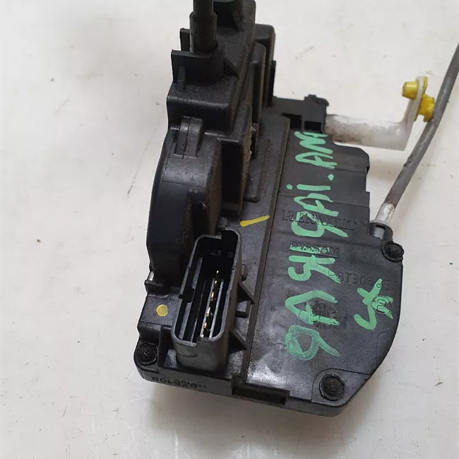 Serratura porta anteriore sinistra