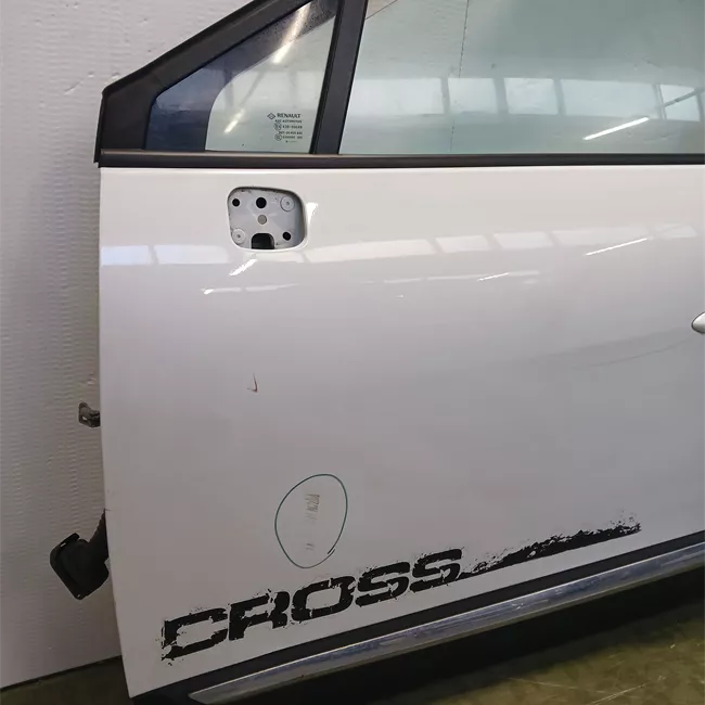 Porta anteriore sinistra