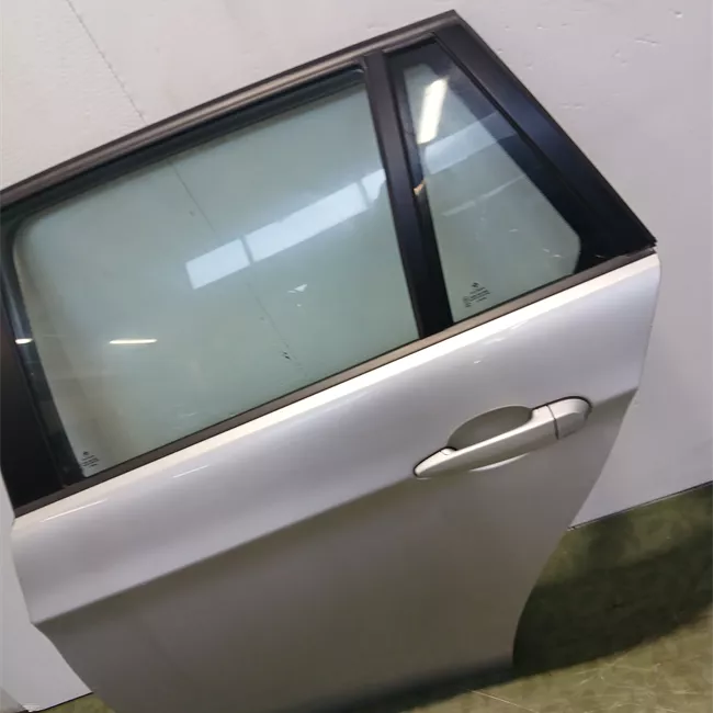 Porta posteriore sinistra