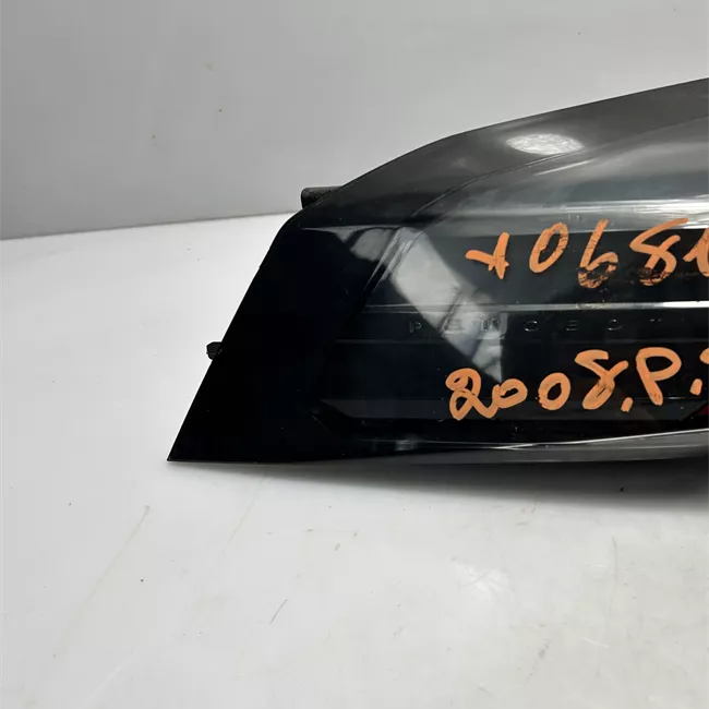Fanale posteriore sinistro Led
