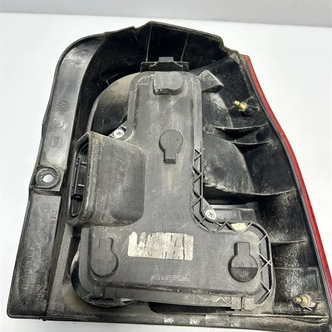 Fanale posteriore sinistro