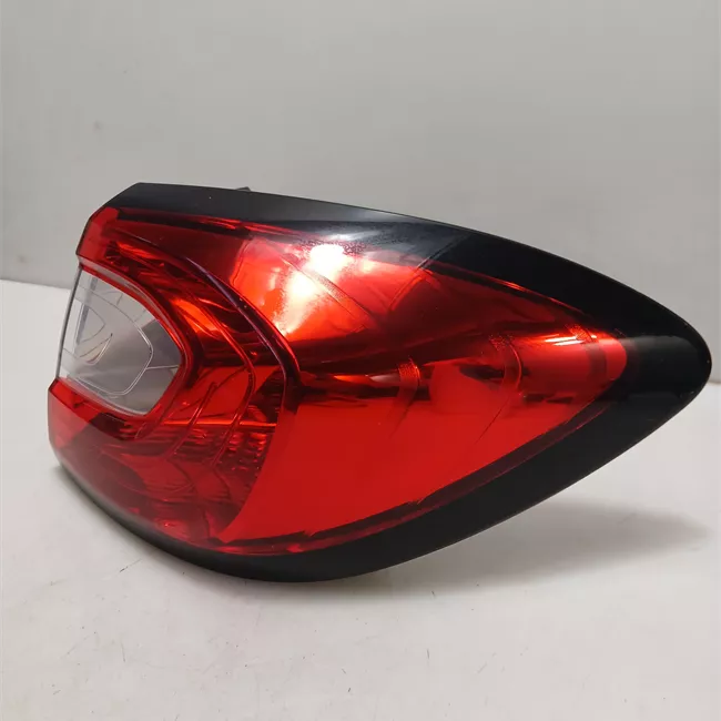 Fanale posteriore parte esterno destro