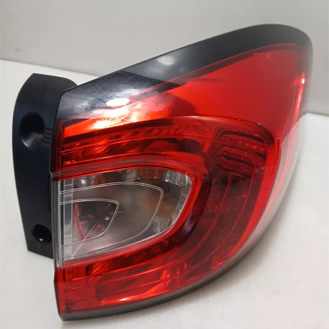 Fanale posteriore parte esterno destro