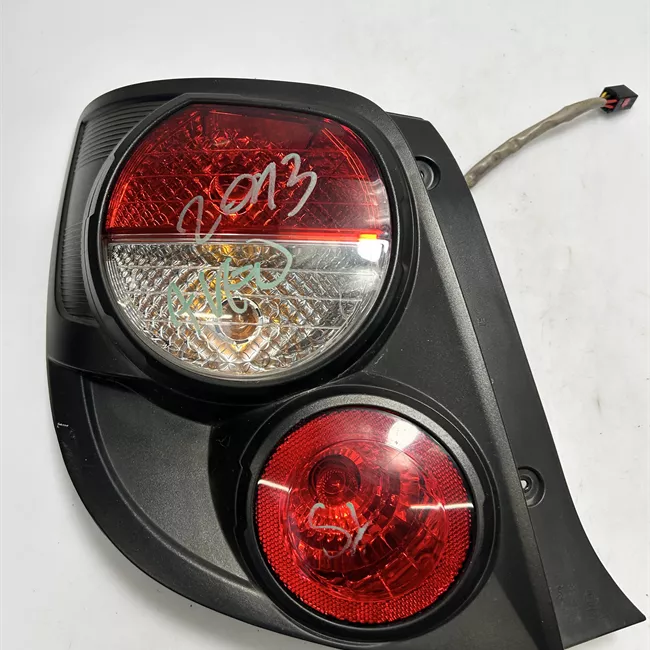 Fanale posteriore sinistro