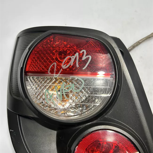 Fanale posteriore sinistro