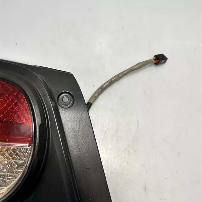 Fanale posteriore sinistro