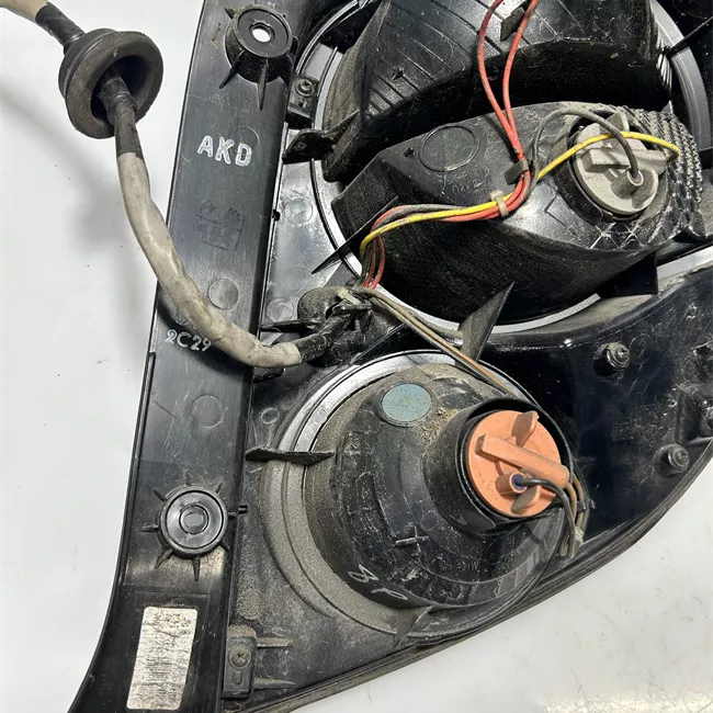 Fanale posteriore sinistro