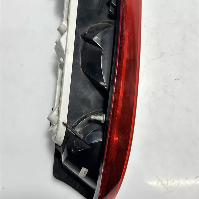 Fanale posteriore sinistro