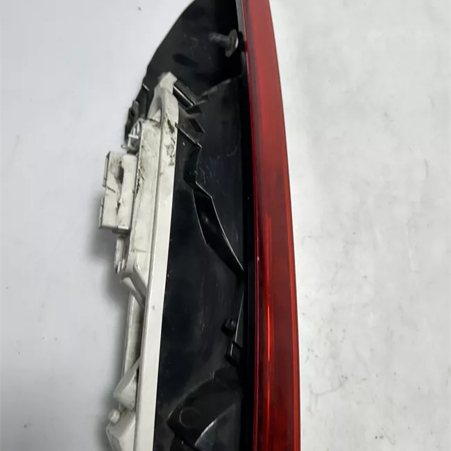 Fanale posteriore sinistro