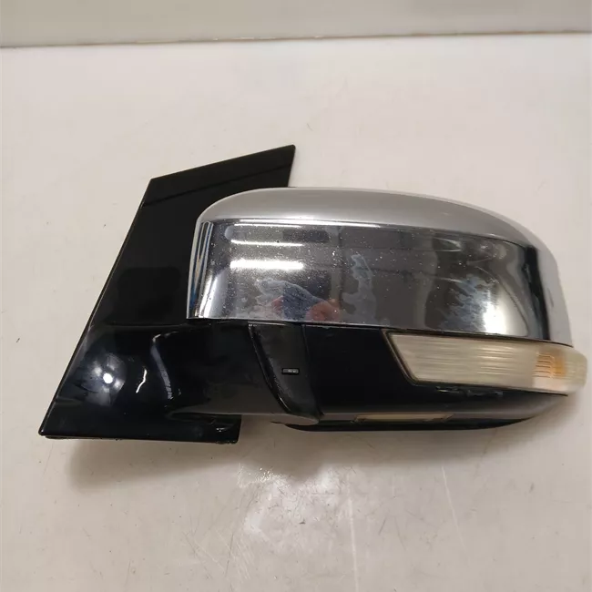 Retrovisore esterno regolazione elettrica sinistro con luce orientamento