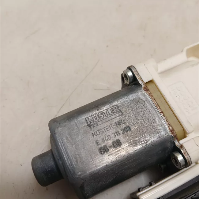 Motorino alzacristallo porta posteriore destro